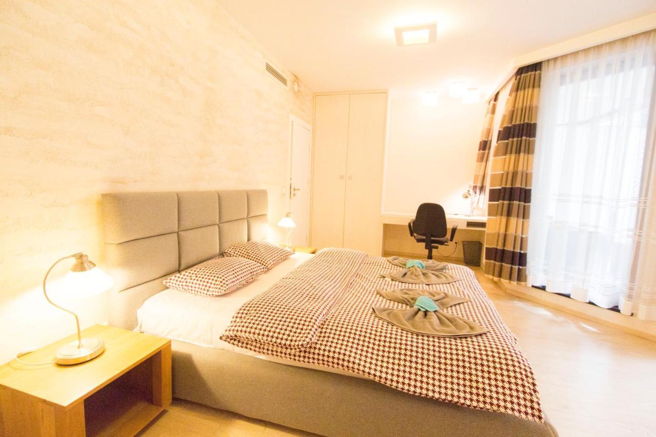Apartments 4 You Krawiecka Вроцлав Екстериор снимка