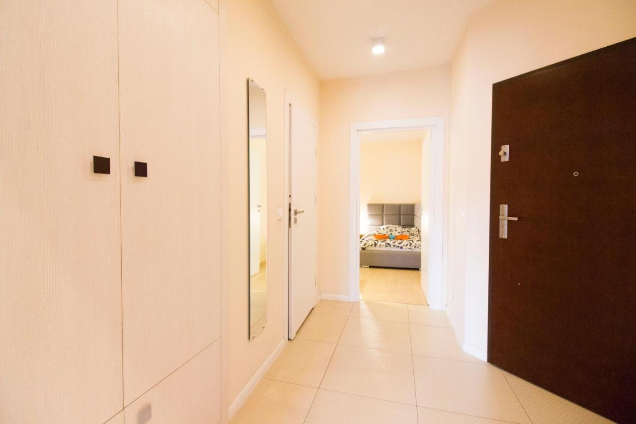 Apartments 4 You Krawiecka Вроцлав Екстериор снимка