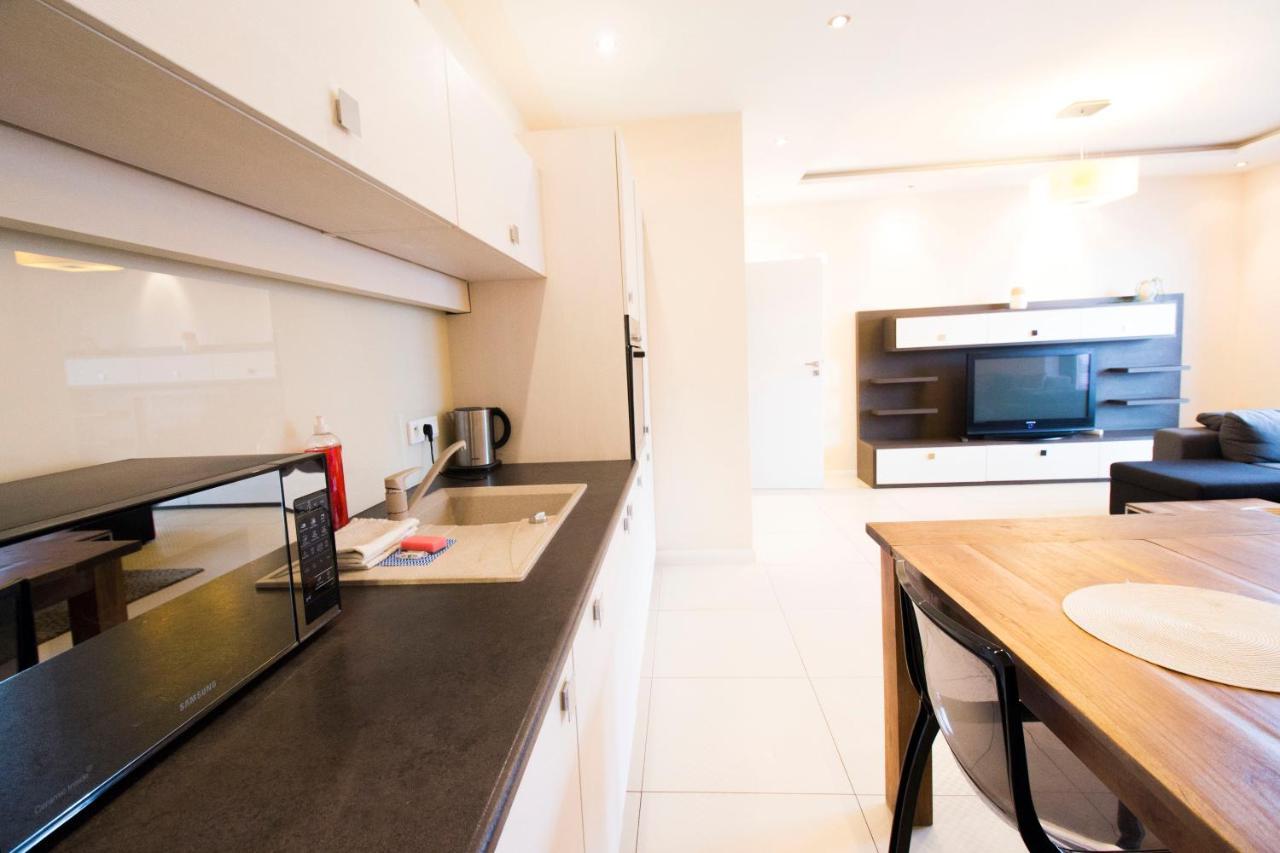 Apartments 4 You Krawiecka Вроцлав Екстериор снимка
