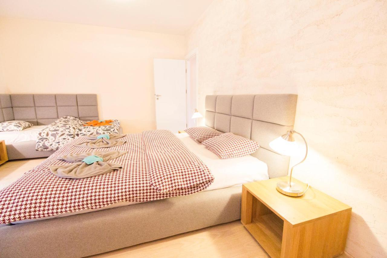 Apartments 4 You Krawiecka Вроцлав Екстериор снимка